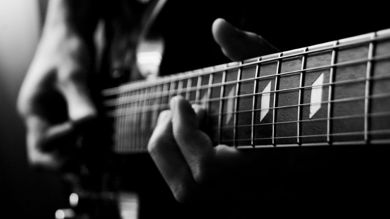 Sviranje gitare
